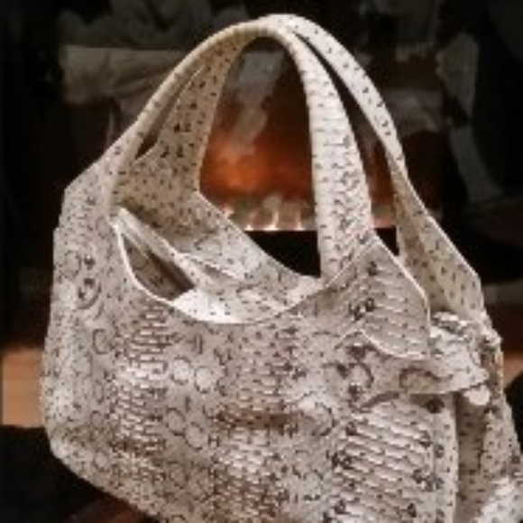 Genuine SNAKESKIN PURSE - Picture 7 of 8